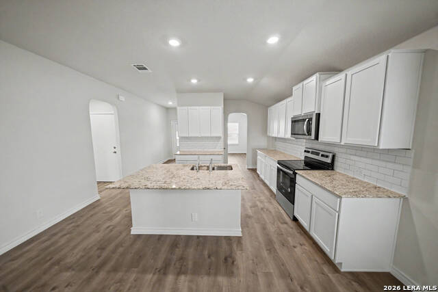 336 Great Raft Property Photo 18