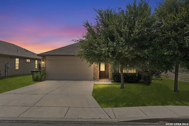 8750 Fischer Fls Property Photo 1