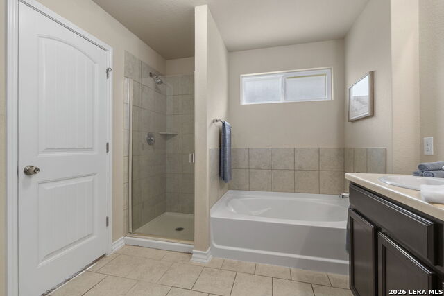8750 Fischer Fls Property Photo 22