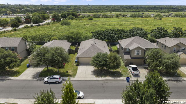 8750 Fischer Fls Property Photo 29