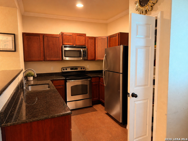 4823-4825 Appleseed Property Photo 3