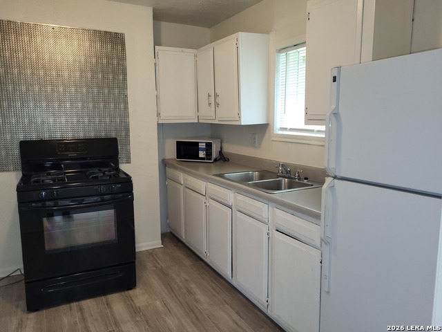 6950 Lark Haven Ln Property Photo 6