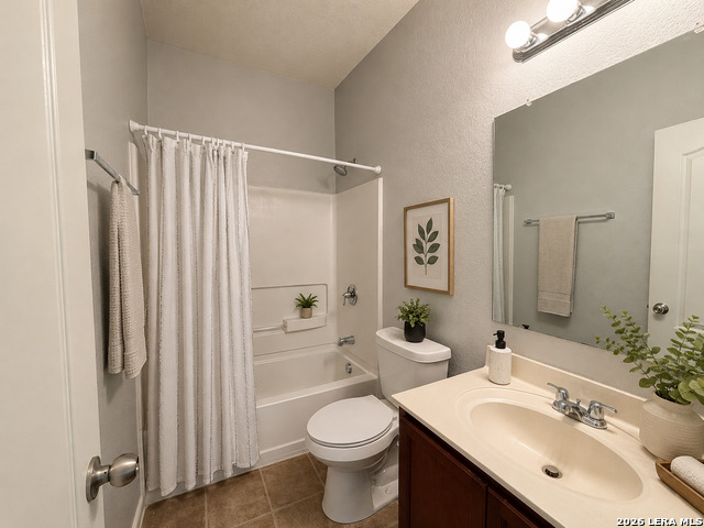 4714 Dapple Dr Property Photo 8