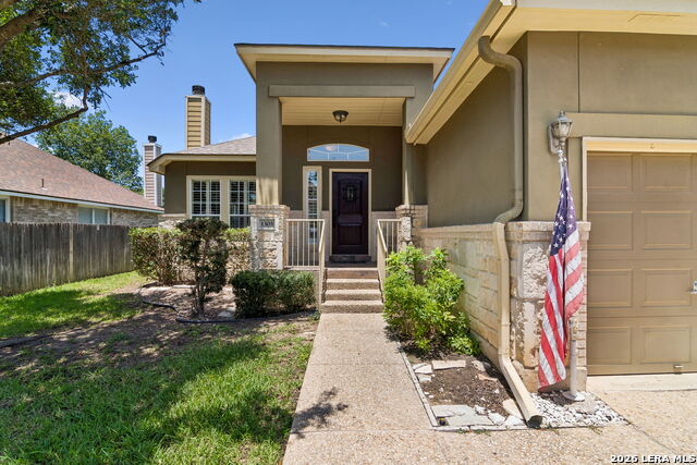 1303 Bluff Forest Property Photo 4