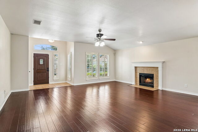 1303 Bluff Forest Property Photo 6