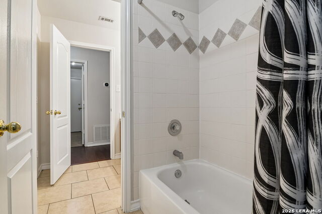 1303 Bluff Forest Property Photo 28
