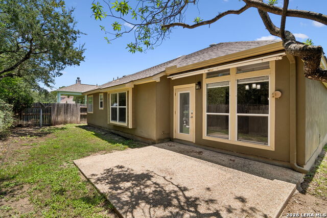 1303 Bluff Forest Property Photo 30