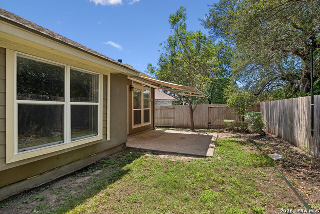 1303 Bluff Forest Property Photo 33