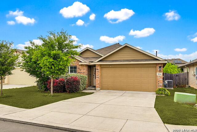 9514 Cord Grass Property Photo 2