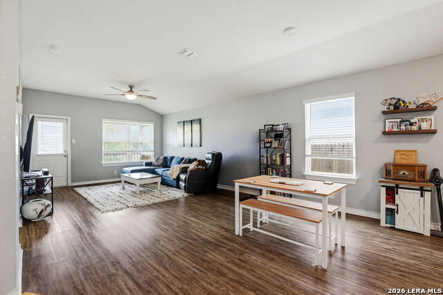 9514 Cord Grass Property Photo 10