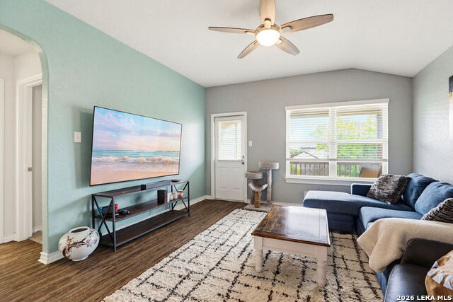 9514 Cord Grass Property Photo 11
