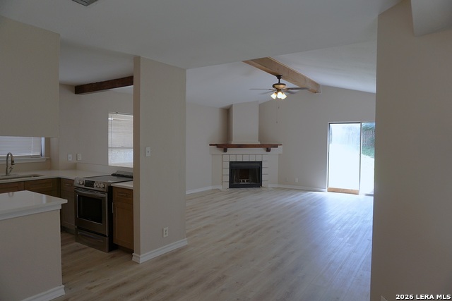 8470 Cascade Ridge Dr Property Photo 4