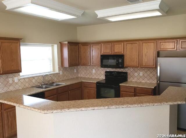 15226 Wingstar Property Photo 5