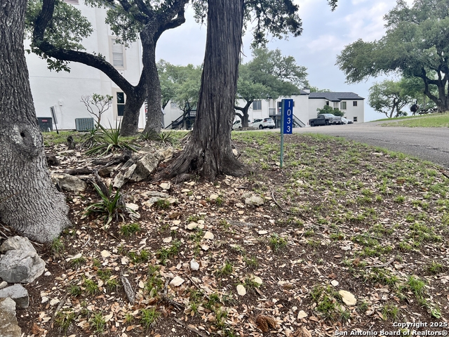 1033 Parkview Dr Property Photo 19