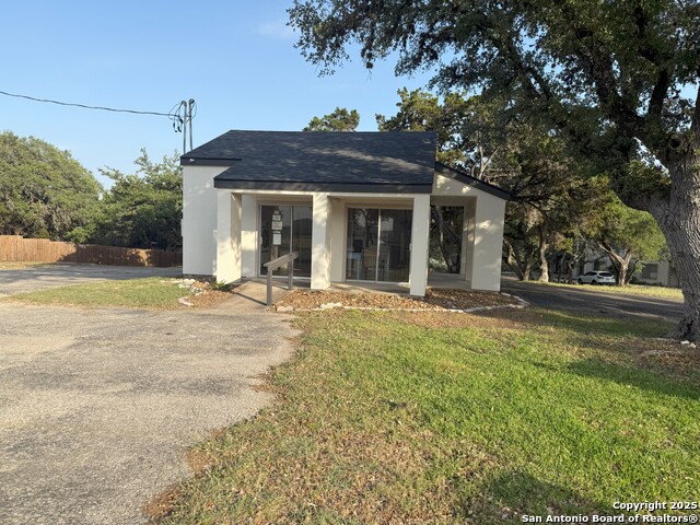 1033 Parkview Dr Property Photo 20
