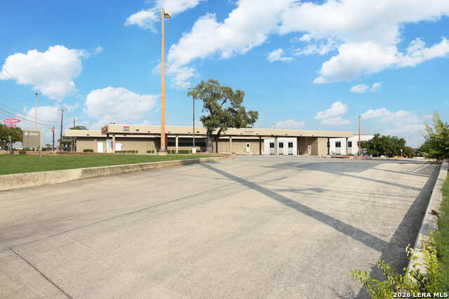 5404 Wurzbach Rd Property Photo 26