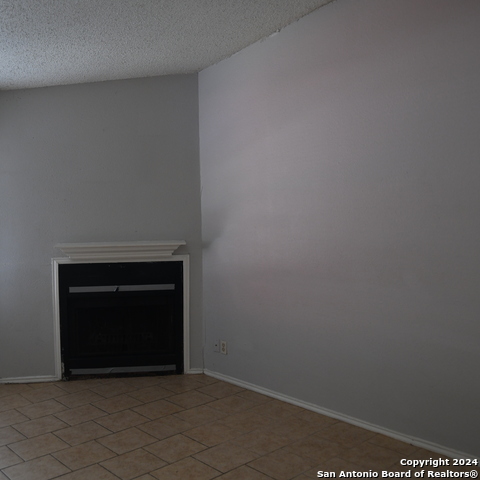 5609 Lochmoor Property Photo 2