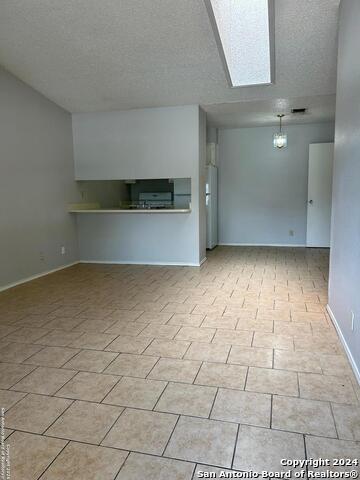 5609 Lochmoor Property Photo 3