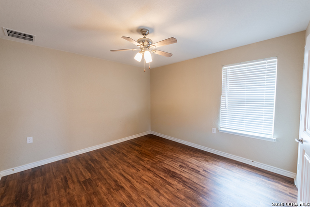 5526 Castle Brook Dr Property Photo 14