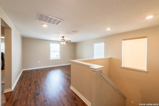 5526 Castle Brook Dr Property Photo 18
