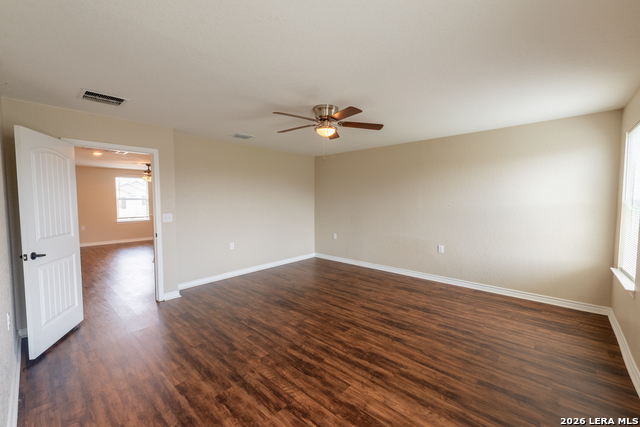 5526 Castle Brook Dr Property Photo 19