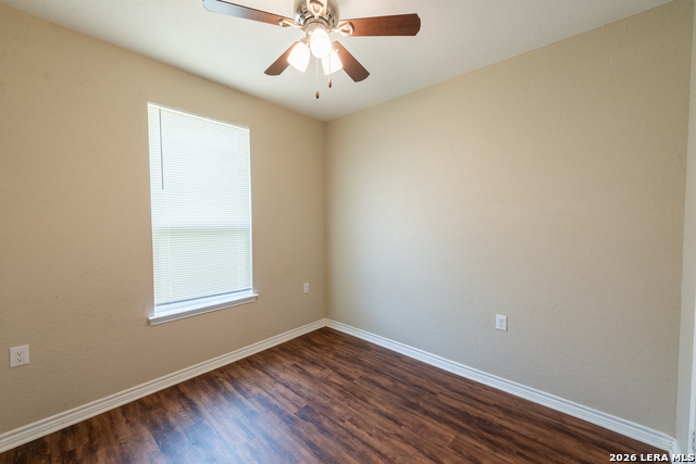 5526 Castle Brook Dr Property Photo 28