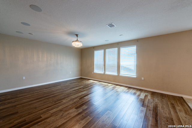 5526 Castle Brook Dr Property Photo 30