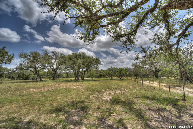 620 Fm 1120 Property Photo 5