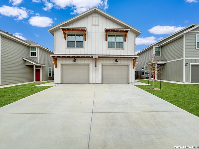 13862 Enzo Gate Property Photo 1