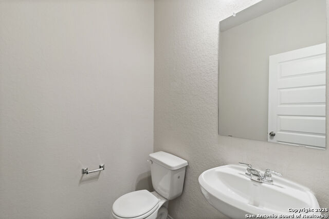 15219 Selene Vw Property Photo 5