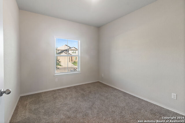 15219 Selene Vw Property Photo 6