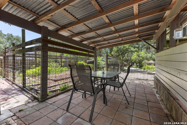 346 Rainbow Dr Property Photo 20