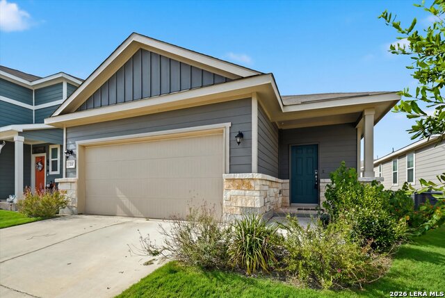 714 Corbin Bnd Property Photo 2