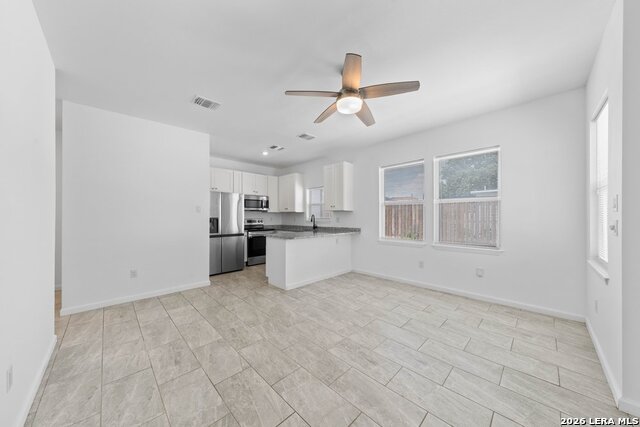 323 Gabriel Property Photo 4