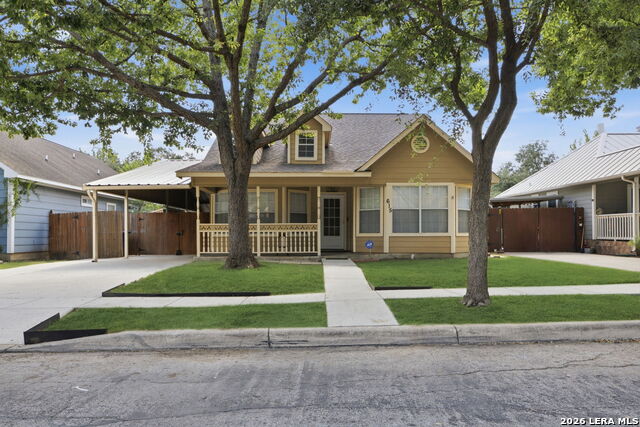 615 Claude W Black Property Photo 1
