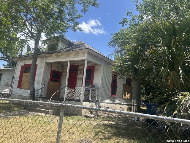 922 Denver Blvd Property Photo 1