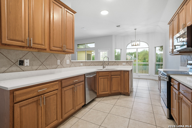 26919 Rustic Brook Property Photo 7