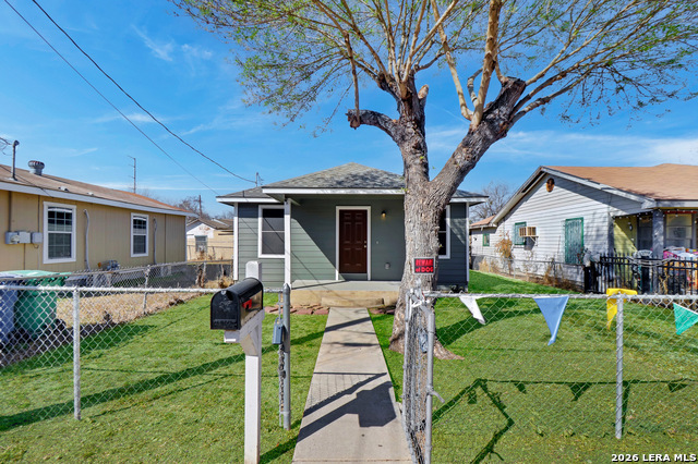 1635 Arbor Pl Property Photo 5