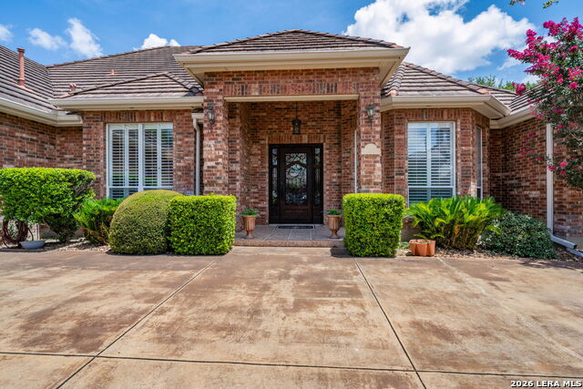 11 Westerleigh Property Photo 1