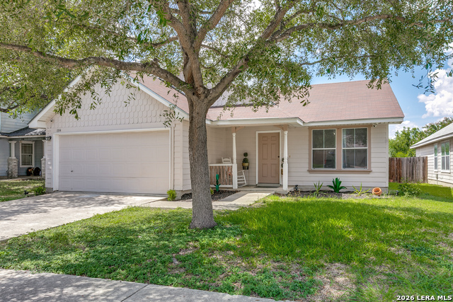 1334 Sunbend Fls Property Photo 1