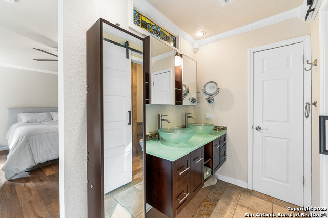 13863 Brook Hollow Blvd Property Photo 18