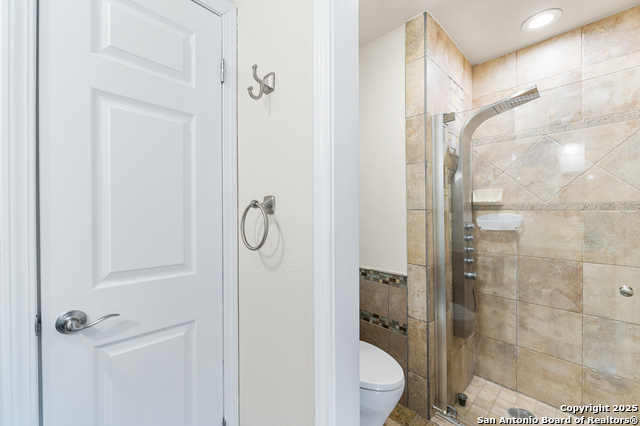 13863 Brook Hollow Blvd Property Photo 39
