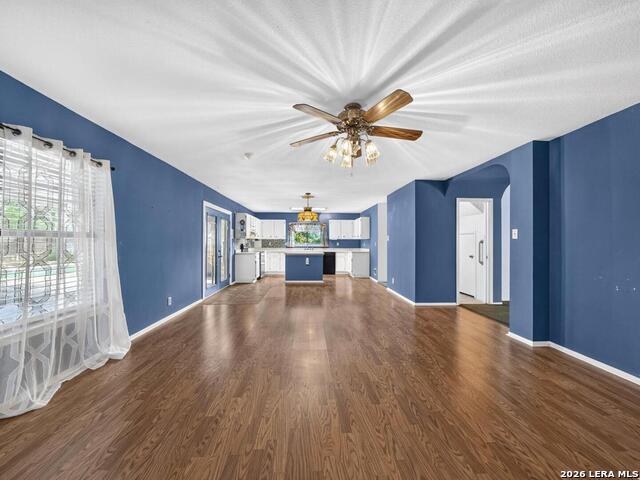16826 Winding Oak Drive Property Photo 8