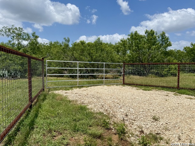 2253 County Road 332 Property Photo 1