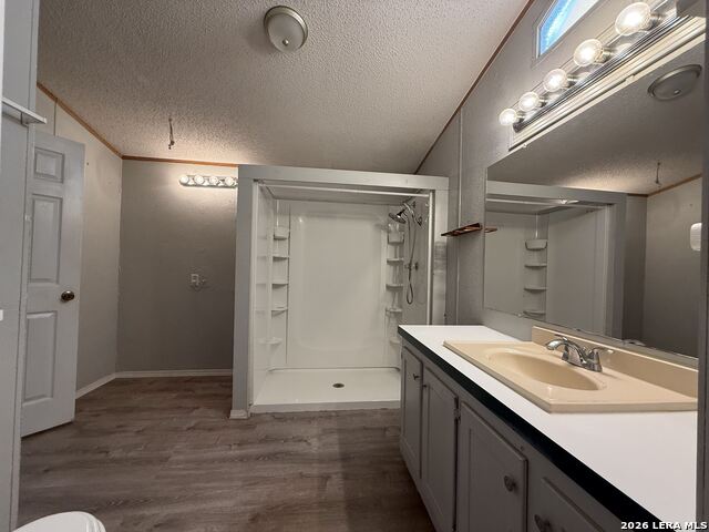 723 Kayroe Rd Property Photo 16