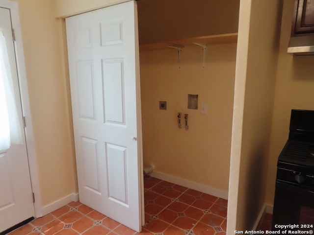 142 Danny Clay Property Photo 12