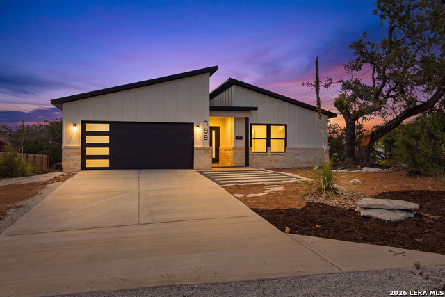 799 Mockingbird Cove Property Photo 1