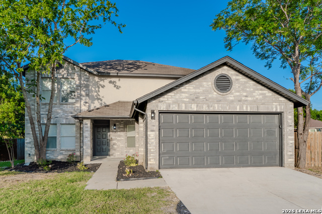 1041 Rolling Path Property Photo 1