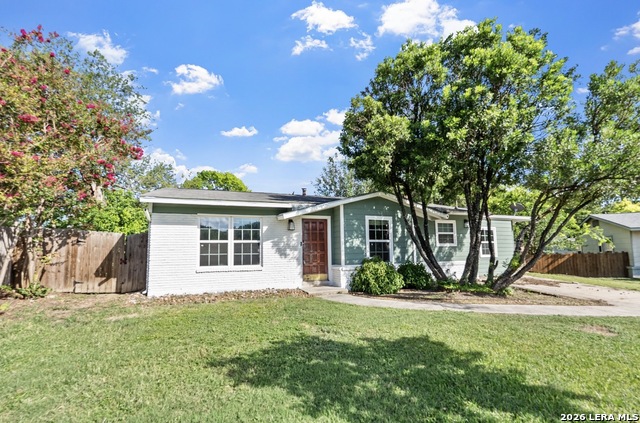 6806 BENDER DR