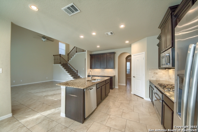 714 Raceland Rd Property Photo 15